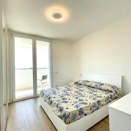 Blu Homes - Carraro Immobiliare - Family Apartment